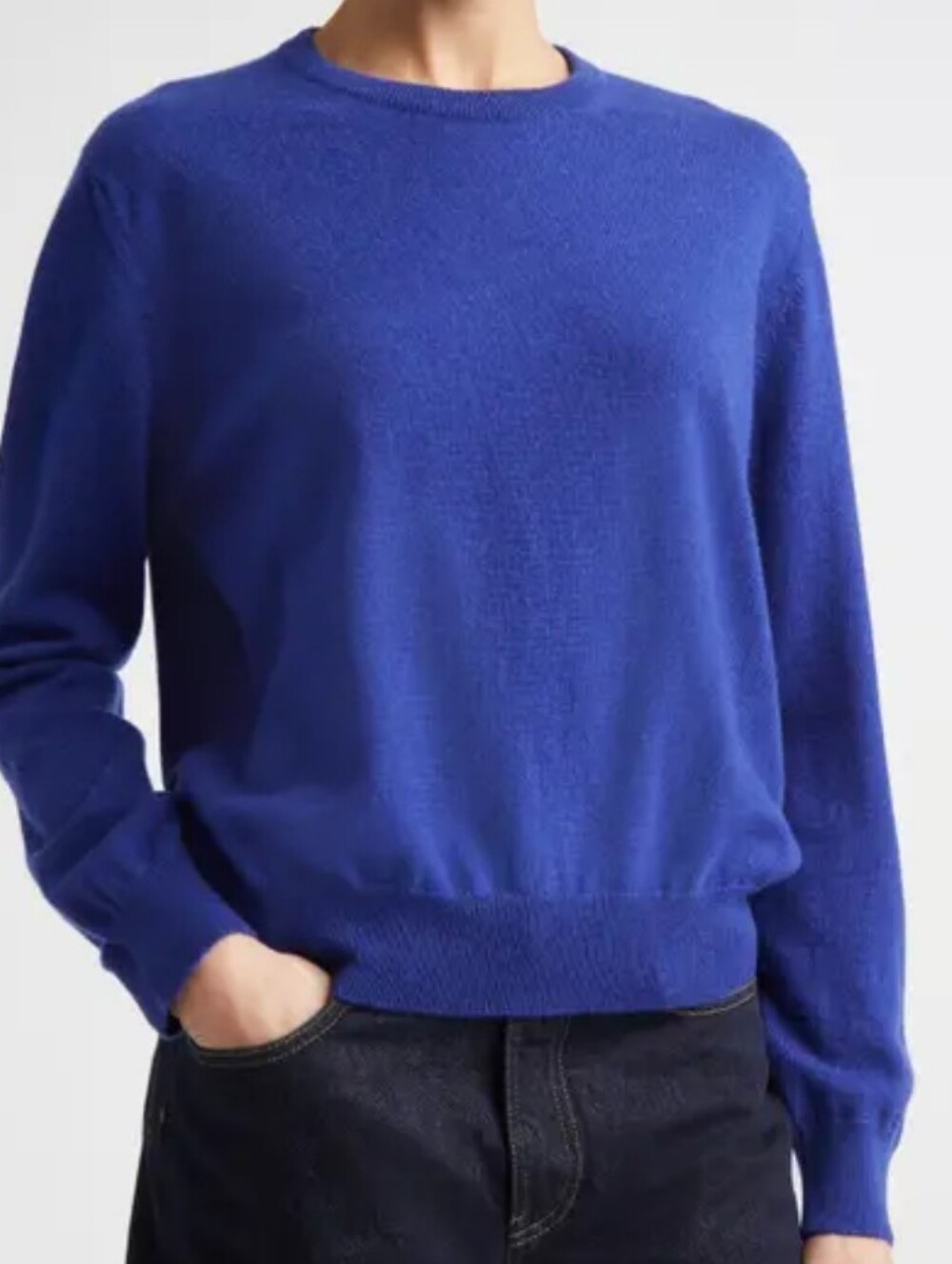 Greyson Clothiers Leith Crewneck Sweater in a royal blue Size Large
